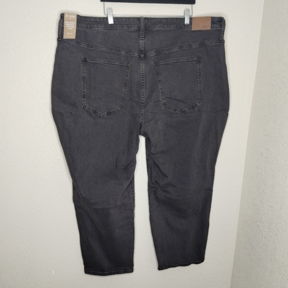 Madewell The Curvy Perfect Vintage Jean Black Lunar Wash Plus Size 24W - Picture 3 of 8